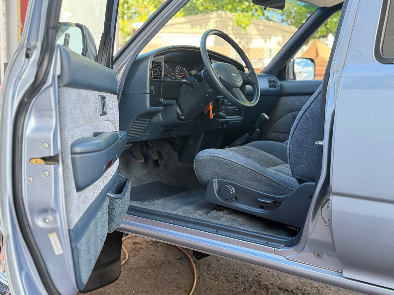 Used 1990 Toyota 4Runner SR5 AWD/4WD image 19