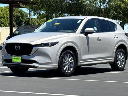 Used 2024 MAZDA CX-5 AWD 2.5 S w/ Select Package image 16