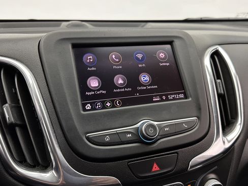 Used 2021 Chevrolet Equinox LT image 16