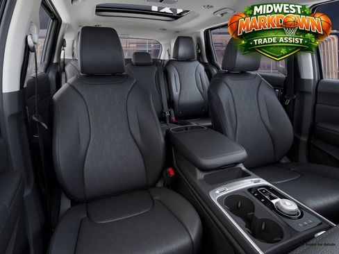 New 2026 Kia Carnival SX w/ SX Dark Edition Package image 15