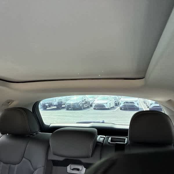 Used 2021 Audi Q5 e Prestige w/ Prestige Package AWD/4WD image 18