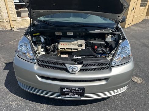 Used 2004 Toyota Sienna LE FWD image 13