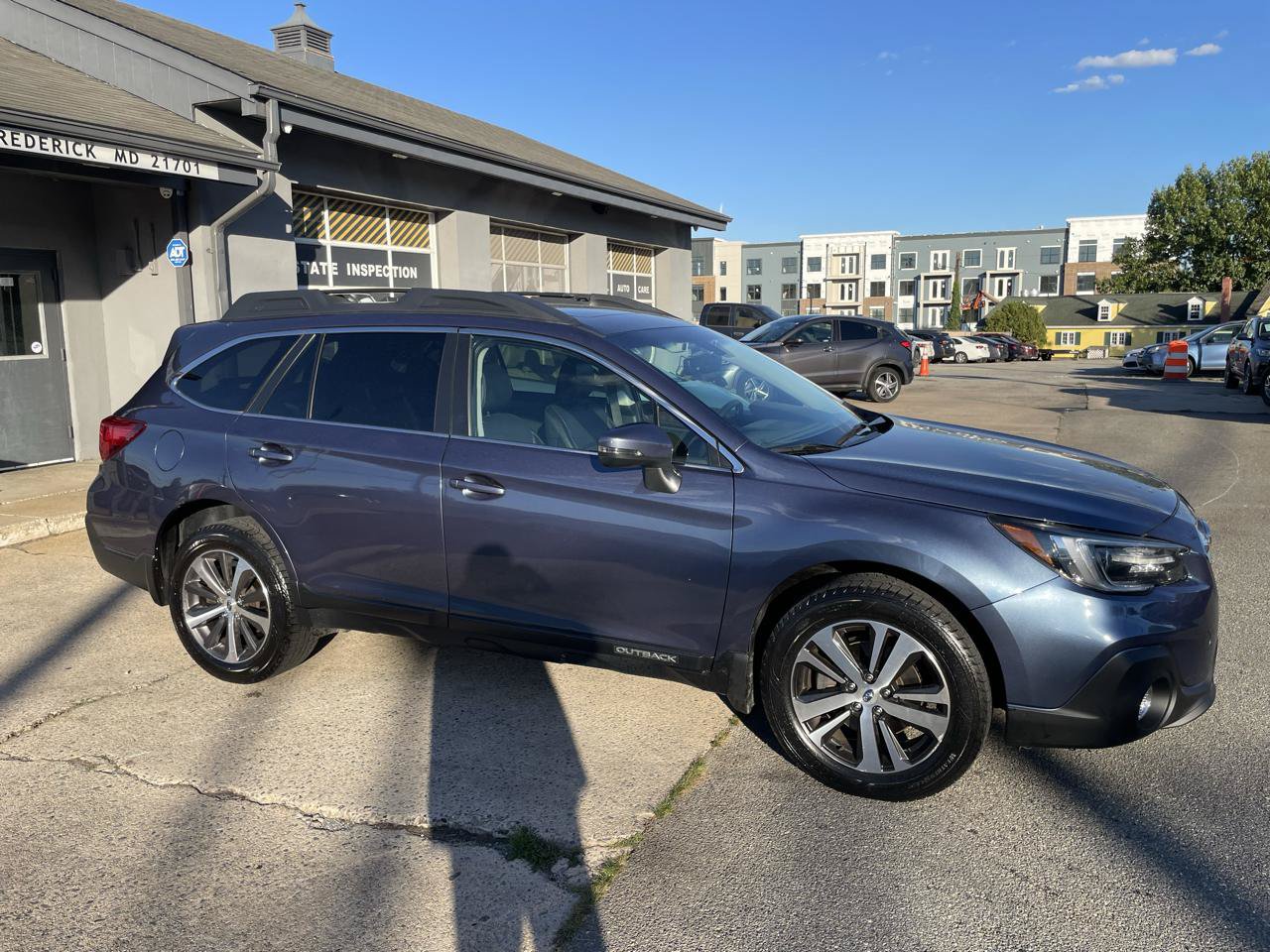 Used 2018 Subaru Outback 2.5i Limited AWD/4WD image 22