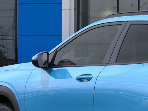 New 2026 Chevrolet Trax LT image 12