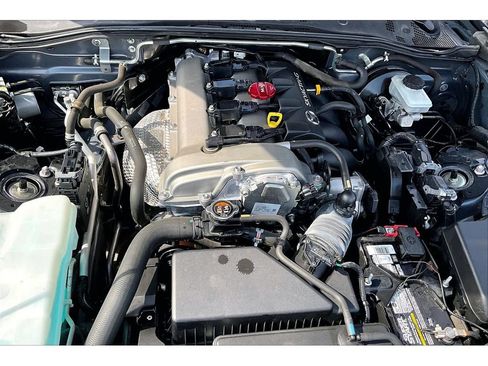 Used 2020 MAZDA MX-5 Miata Club w/ Interior Package RWD image 26