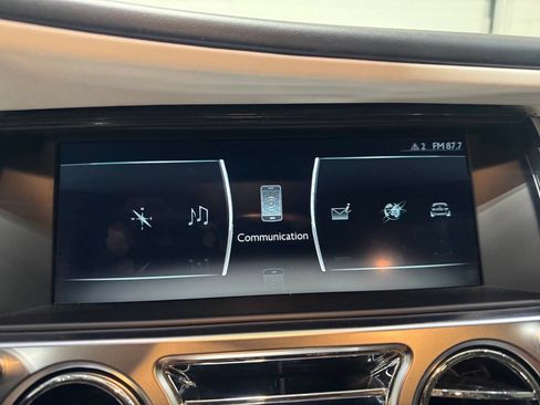 Used 2018 Rolls-Royce Ghost w/ Dynamic Package RWD image 31