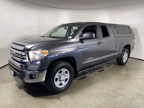 Certified 2017 Toyota Tundra SR5 RWD image 7