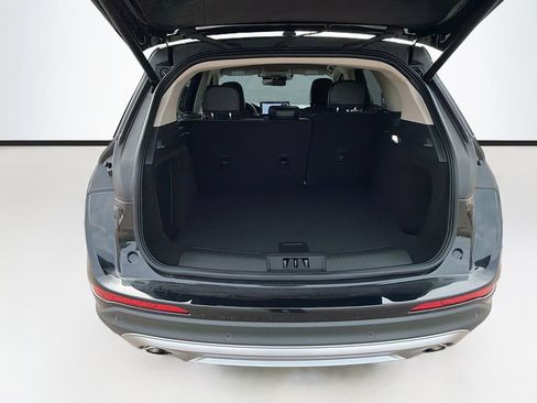 Used 2024 Lincoln Corsair AWD image 27