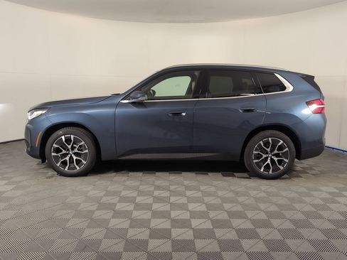 Used 2026 BMW X3 xDrive30 w/ Convenience Package AWD/4WD image 2