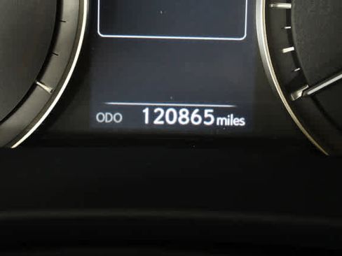 Used 2018 Lexus RX 450hL Premium w/ Premium Package AWD/4WD image 32