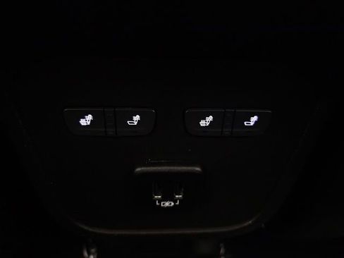 Used 2018 GMC Terrain Denali w/ Comfort Package image 33