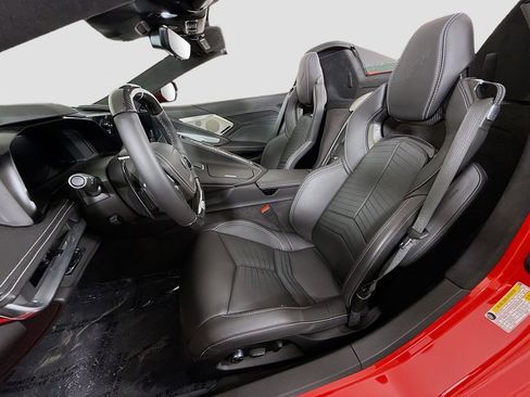 Used 2025 Chevrolet Corvette Z06 image 21