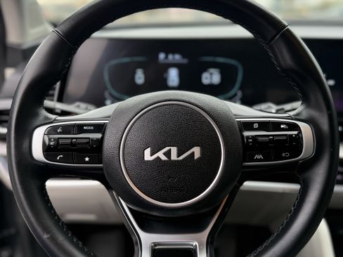 Used 2024 Kia Sportage EX image 21