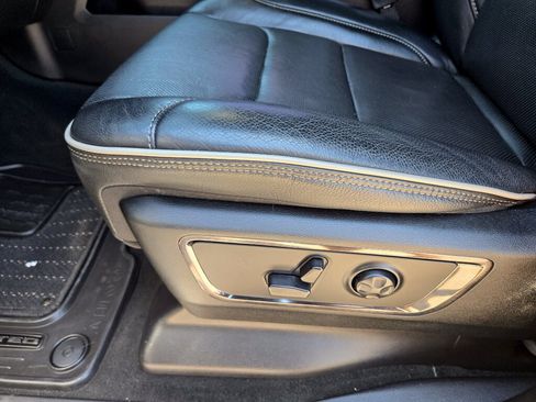 Used 2023 RAM 1500 Limited AWD/4WD image 9