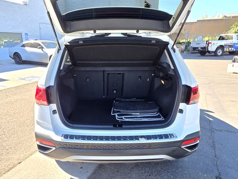 Used 2023 Volkswagen Taos SEL image 20