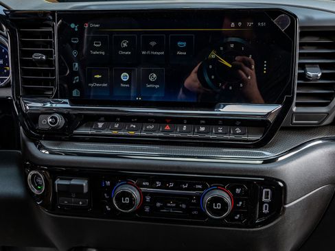 Used 2024 Chevrolet Silverado 2500 ZR2 w/ ZR2 Bison Edition image 24