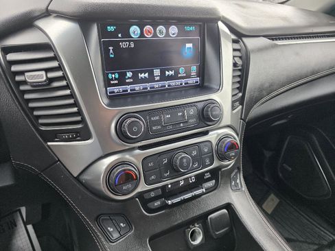 Used 2018 Chevrolet Suburban LT AWD/4WD image 13