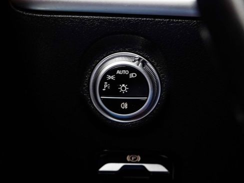 Used 2023 Mercedes-Benz C 300 4MATIC Sedan image 28
