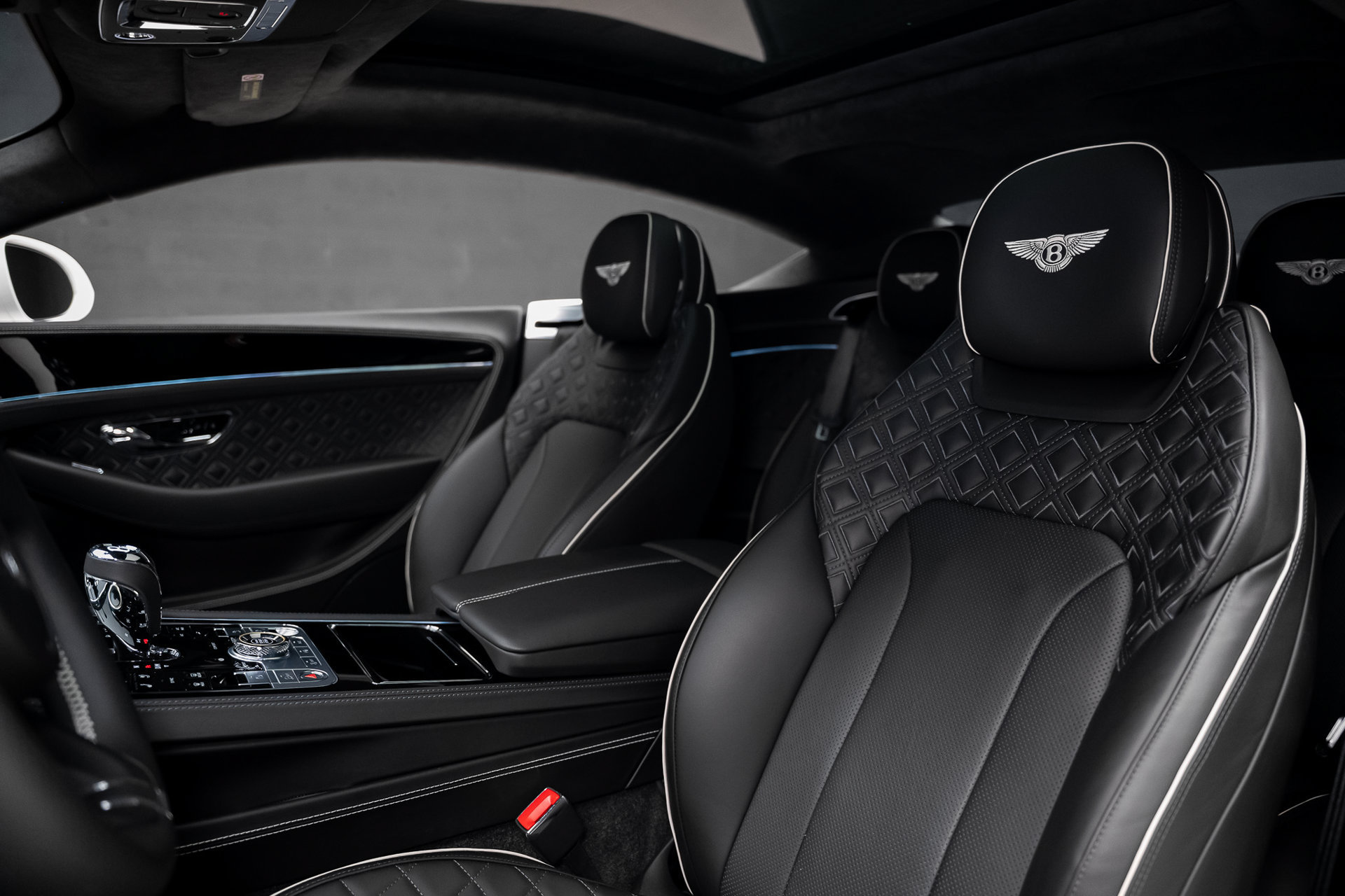 Used 2022 Bentley Continental GT AWD/4WD image 62