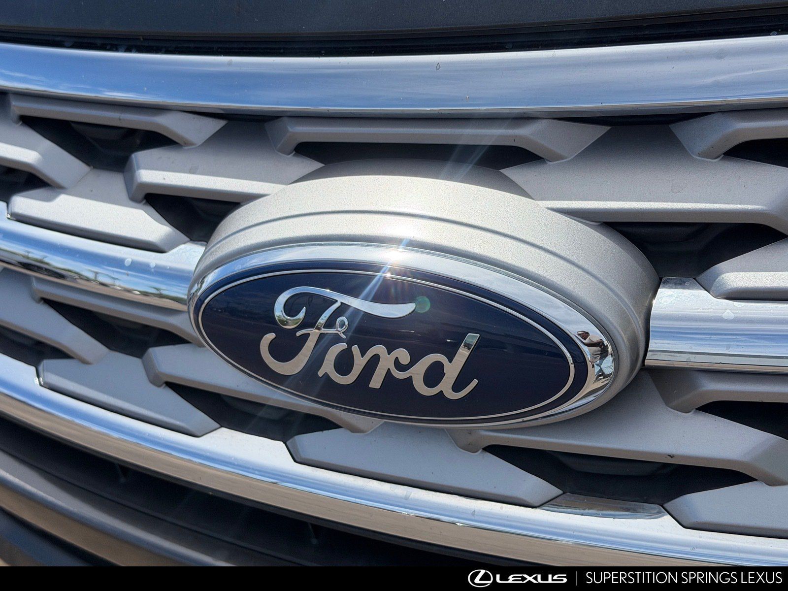 Used 2018 Ford Explorer Limited FWD image 10