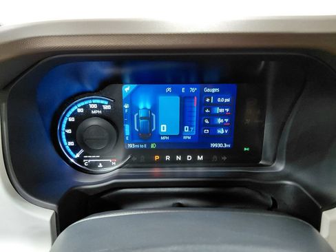 Certified 2023 Ford Bronco Heritage Edition AWD/4WD image 30