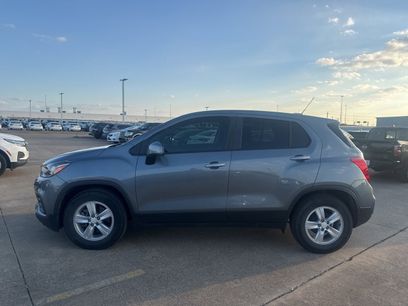 Used 2020 Chevrolet Trax LS w/ Tint and Cruise Package