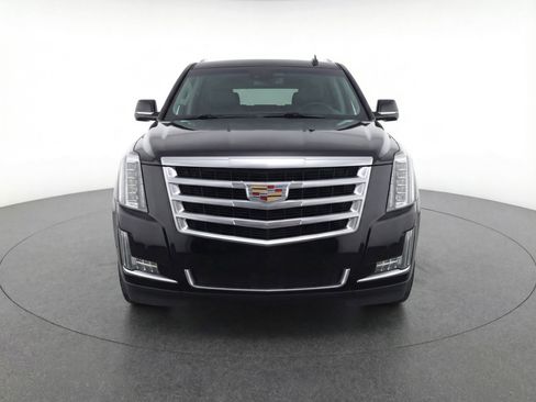 Used 2018 Cadillac Escalade 2WD image 5