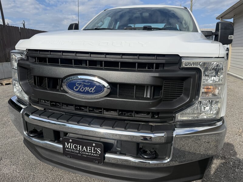 Used 2022 Ford F250 XL w/ Power Equipment Group AWD/4WD image 16
