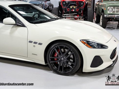 Used 2018 Maserati GranTurismo Sport RWD image 34