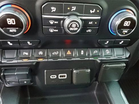 Used 2020 Chevrolet Silverado 1500 LT Trail Boss image 24