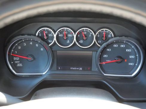 Used 2021 Chevrolet Tahoe Z71 w/ Z71 Signature Package AWD/4WD image 22