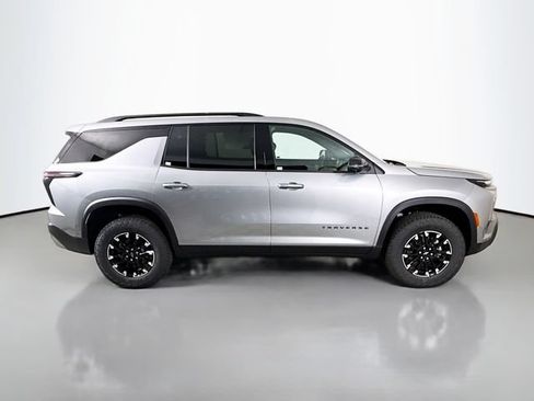 New 2026 Chevrolet Traverse Z71 w/ Enhanced Driving Package AWD/4WD image 10