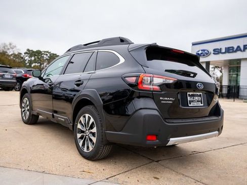 New 2025 Subaru Outback Limited image 4