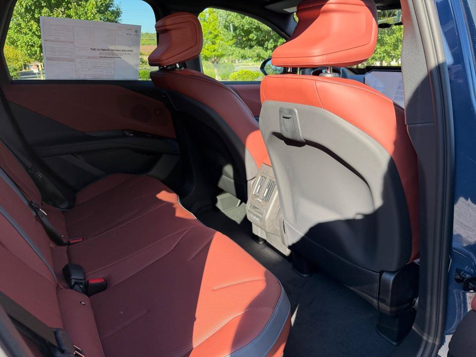 New 2027 BMW iX3 50 xDrive AWD/4WD image 29
