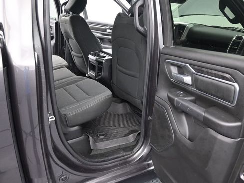 Used 2024 RAM 1500 Big Horn image 16