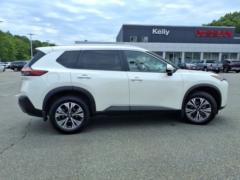 Used 2023 Nissan Rogue SV w/ SV Premium B Package AWD/4WD image 4