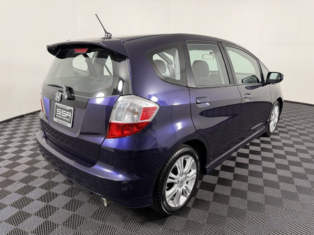 Used 2010 Honda Fit Sport image 5