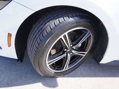 Certified 2025 Ford Mustang Coupe image 26