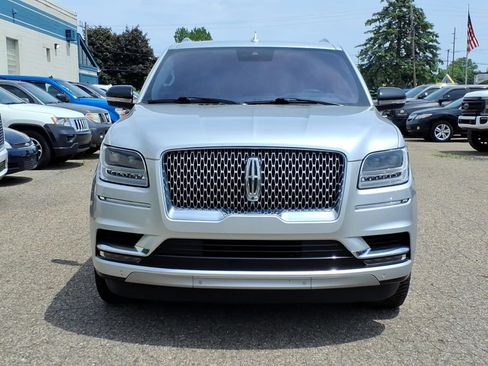 Used 2018 Lincoln Navigator Reserve w/ Technology Package AWD/4WD image 8
