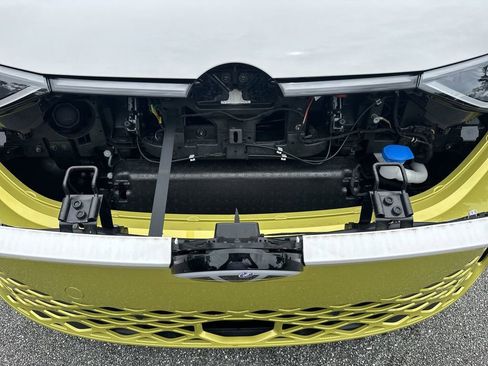 New 2025 Volkswagen ID. Buzz 1st Edition image 28