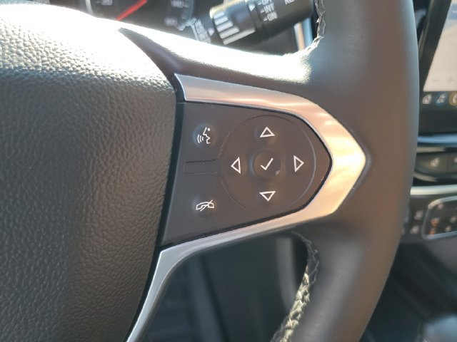 Used 2023 Chevrolet Traverse RS AWD/4WD image 35