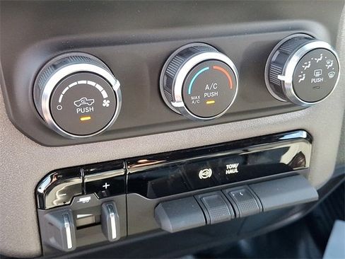 Used 2023 RAM 3500 Tradesman w/ Chrome Appearance Group image 12