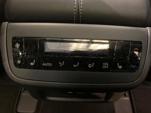 Used 2022 Nissan Pathfinder SL w/ SL Premium Package image 63