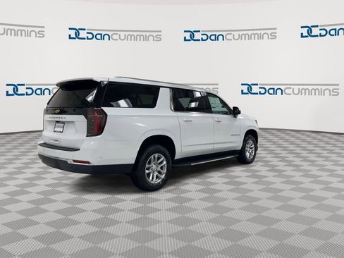 New 2026 Chevrolet Suburban LS AWD/4WD image 8