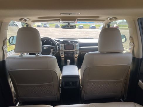 Used 2013 Toyota 4Runner Limited image 15