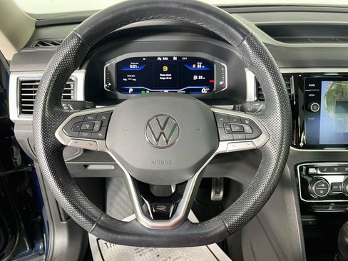 Used 2022 Volkswagen Atlas SEL R-Line AWD/4WD image 13