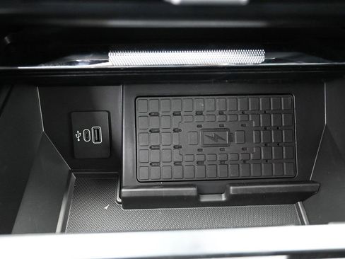 New 2025 Ford F150 Platinum w/ Equipment Group 702A High image 31