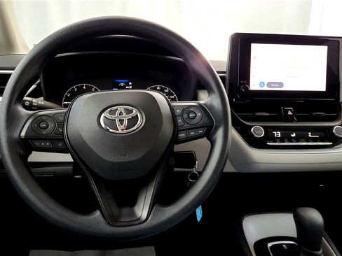 Used 2023 Toyota Corolla LE w/ Carpet Mat Package (TMS) image 42