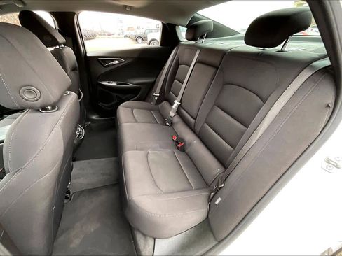 Used 2024 Chevrolet Malibu LT image 21