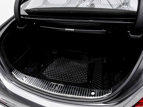 Used 2019 Mercedes-Benz S 560 4MATIC Sedan image 52